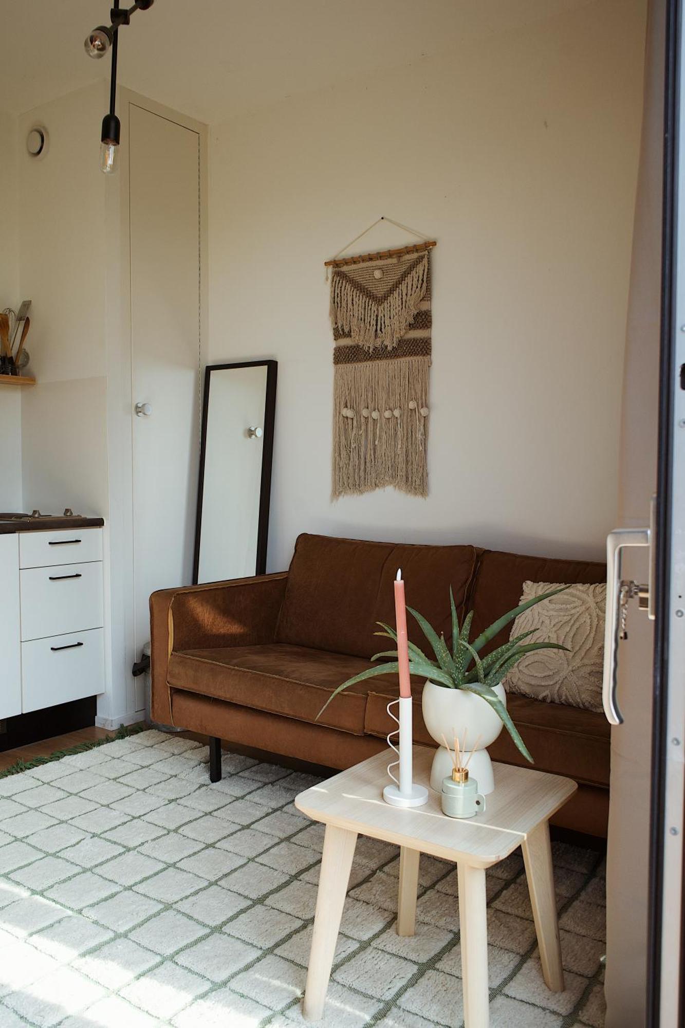 Elahuizen Modern Tiny House Op Rustig Watersportpark 빌라 외부 사진